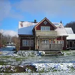 Holzferienhaus *