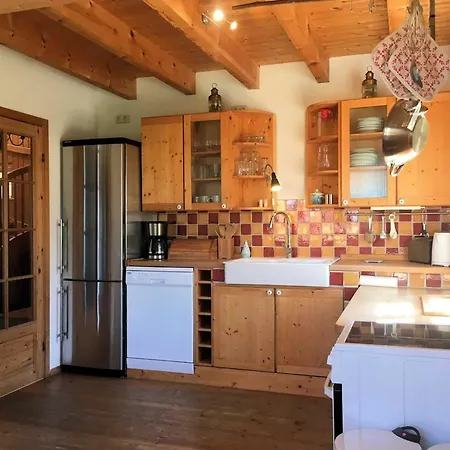 別荘 Holzferienhaus ゲスヴァインシュタイン