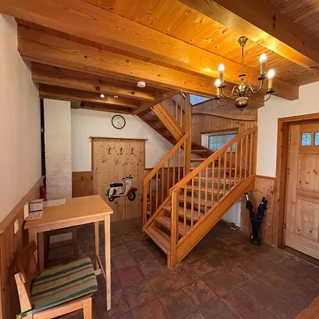 Tatil Evi Holzferienhaus Goessweinstein